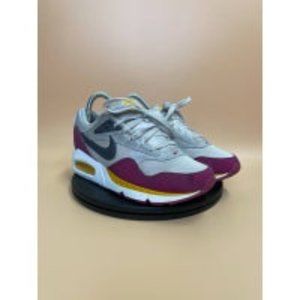 Womens Nike Air Max size7